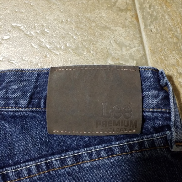 Jeans - Picture 4 of 5